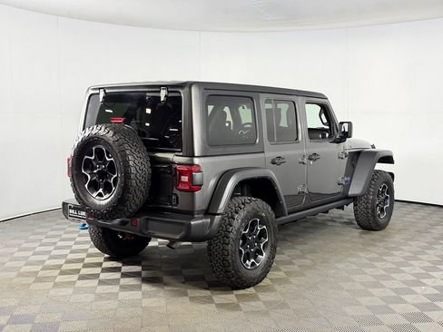 Used 2023 Jeep Wrangler Unlimited Rubicon 4xe AWD/4WD image 7