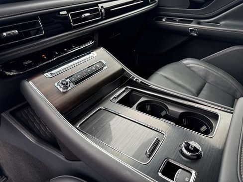 New 2025 Lincoln Aviator Reserve w/ Illumination Package image 26