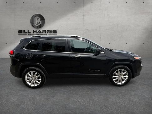 Used 2015 Jeep Cherokee Limited AWD/4WD image 4