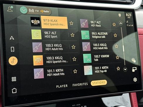 New 2025 Jaguar F-PACE R-Dynamic S image 23