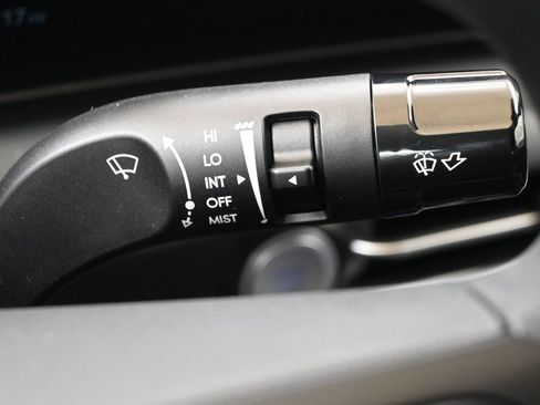 Certified 2025 Hyundai Santa Cruz SEL AWD/4WD image 30