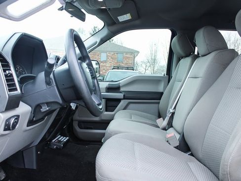 Used 2018 Ford F150 XLT image 12