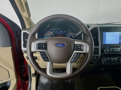 Used 2019 Ford F150 Lariat image 12