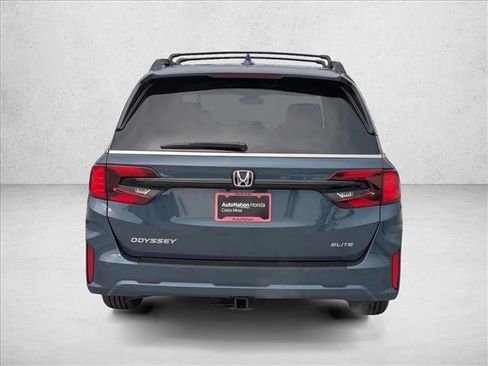 New 2026 Honda Odyssey Elite image 8