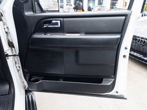 Used 2017 Ford Expedition XL w/ Equipment Group 101A image 24
