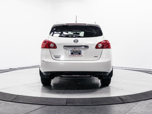 Used 2015 Nissan Rogue S w/ Convenience Package image 8