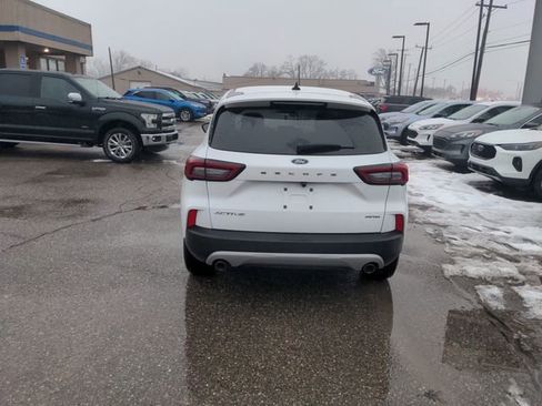Certified 2023 Ford Escape Active image 4