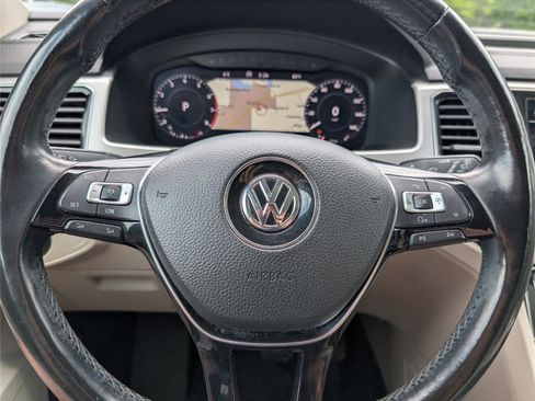 Used 2018 Volkswagen Atlas SEL Premium image 21
