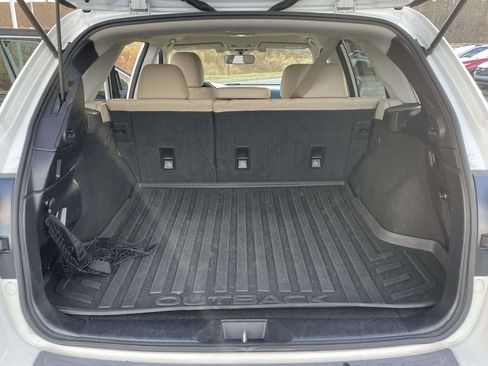 Used 2019 Subaru Outback 3.6R Limited w/ Popular Package #2 image 31
