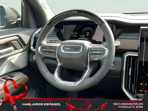 New 2026 GMC Acadia Denali Ultimate w/ LPO, Floor Liner Package image 40