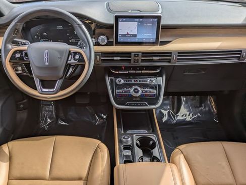 Used 2021 Lincoln Corsair Reserve image 15