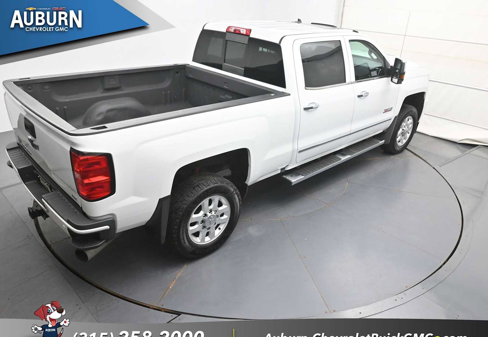 Used 2019 Chevrolet Silverado 2500 LTZ w/ Duramax Plus Package AWD/4WD image 33