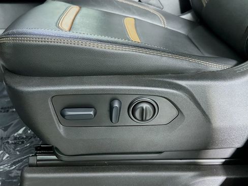 Used 2023 GMC Sierra 2500 AT4 w/ AT4 Premium Plus Package image 22