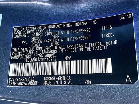 Used 2016 Toyota Sequoia Limited w/ Safety & Convenience Package image 16