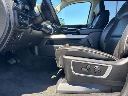 Used 2022 RAM 1500 Laramie AWD/4WD image 27