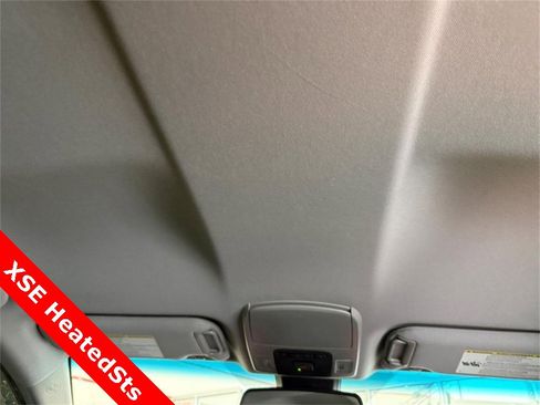 Used 2020 Toyota Camry XSE image 13