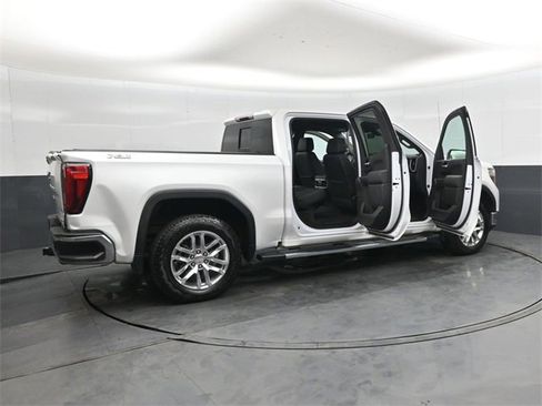 Used 2020 GMC Sierra 1500 SLT image 45