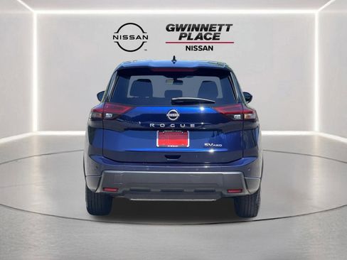 Used 2024 Nissan Rogue SV image 22