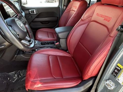 Used 2024 Jeep Wrangler Unlimited Rubicon 392 AWD/4WD image 19