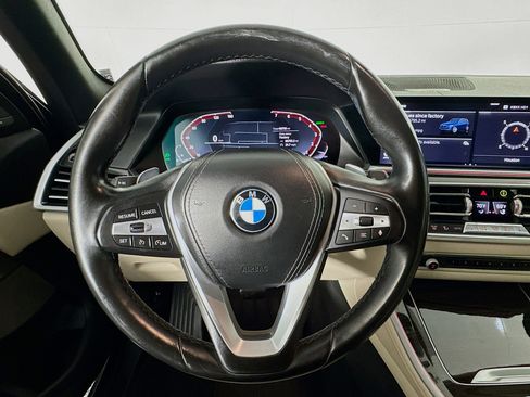 Used 2020 BMW X5 sDrive40i w/ Premium Package image 11