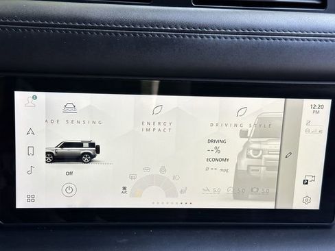 Used 2020 Land Rover Defender 110 SE image 27