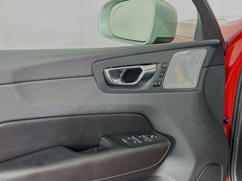 Used 2019 Volvo XC60 T5 R-Design w/ Protection Package Premier image 20