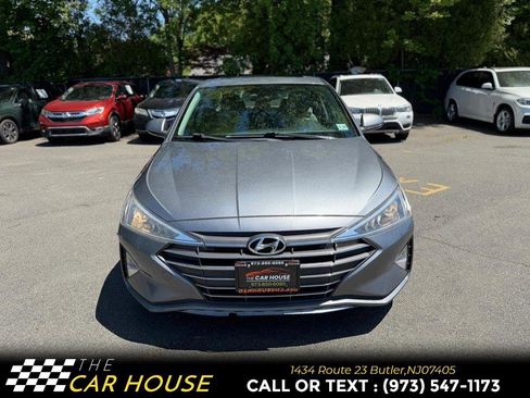 Used 2019 Hyundai Elantra Value Edition FWD image 4