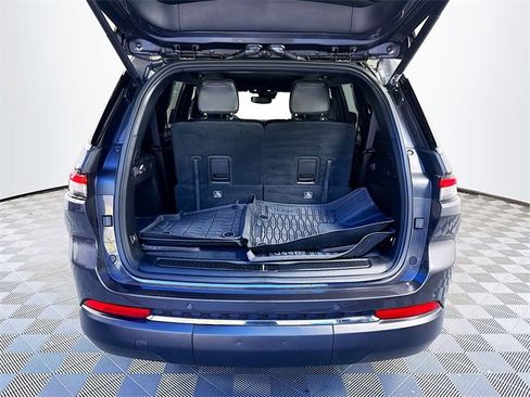 Used 2024 Jeep Grand Cherokee L Limited image 25