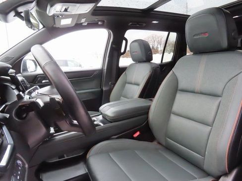 Used 2025 GMC Acadia AT4 w/ Super Cruise Package image 21