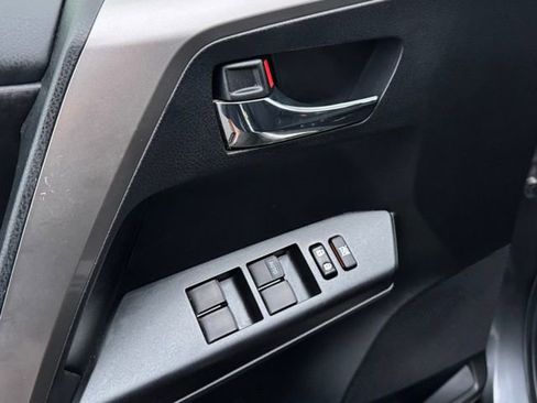 Used 2017 Toyota RAV4 XLE image 12