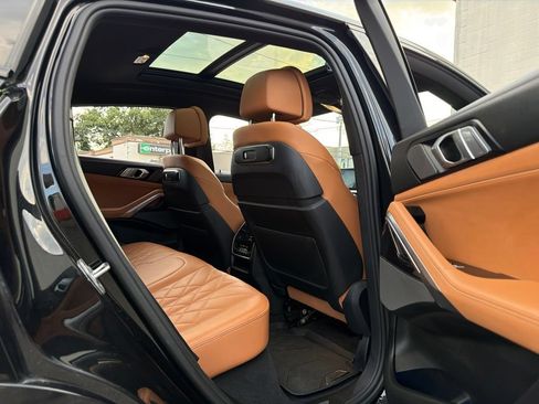 Used 2024 BMW X6 xDrive40i w/ Premium Package AWD/4WD image 12