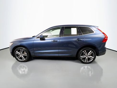 Used 2021 Volvo XC60 T5 Momentum image 9