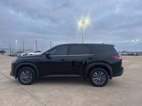 Certified 2024 Nissan Pathfinder S w/ Cargo Package image 13