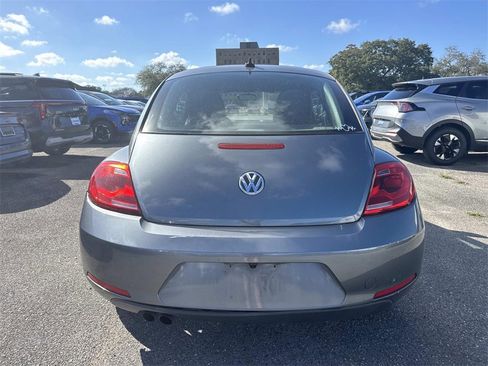 Used 2012 Volkswagen Beetle 2.5 image 12