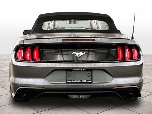 Used 2021 Ford Mustang Premium RWD image 4