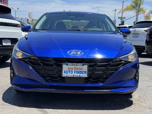 Used 2021 Hyundai Elantra SEL w/ Convenience Package FWD image 5