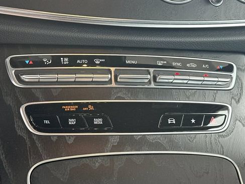 Used 2022 Mercedes-Benz E 350 Sedan image 25