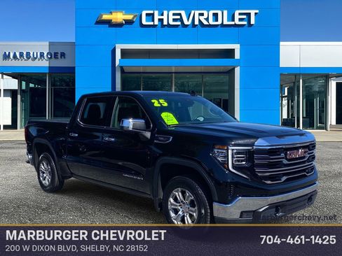 Used 2025 GMC Sierra 1500 SLT RWD image 1
