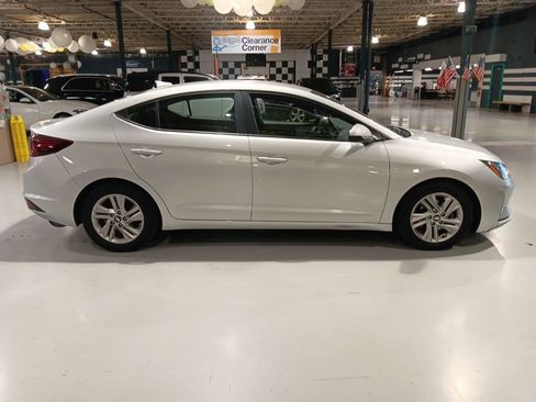 Used 2019 Hyundai Elantra SEL w/ Cargo Package image 5