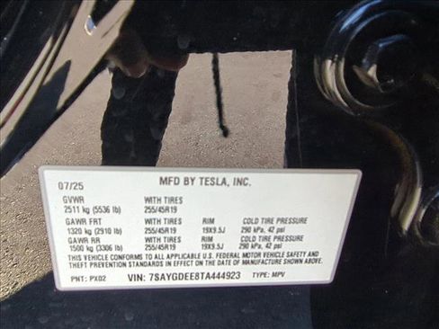 Used 2026 Tesla Model Y AWD image 16