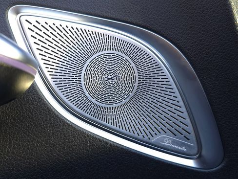 Used 2023 Mercedes-Benz EQE 500 4MATIC SUV image 28