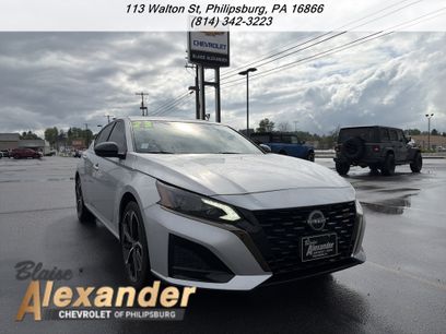 Used 2023 Nissan Altima 2.5 SR w/ SR Premium Package