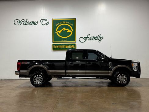 Used 2022 Ford F350 Lariat w/ Lariat Value Package AWD/4WD image 9