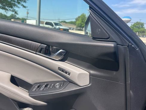 Used 2020 Honda Accord EX-L image 28