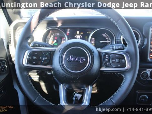 Used 2023 Jeep Wrangler Unlimited Sahara w/ Safety Group image 14