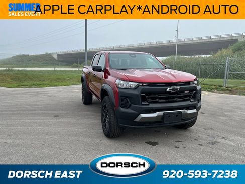 Used 2023 Chevrolet Colorado Trail Boss w/ Technology Package AWD/4WD image 4
