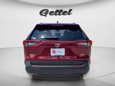 Used 2025 Toyota RAV4 XLE w/ Convenience Package AWD/4WD image 6