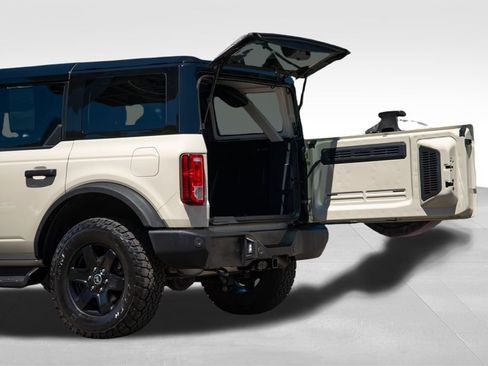 Used 2025 Ford Bronco Big Bend AWD/4WD image 9