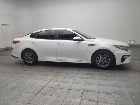 Used 2019 Kia Optima LX FWD image 11