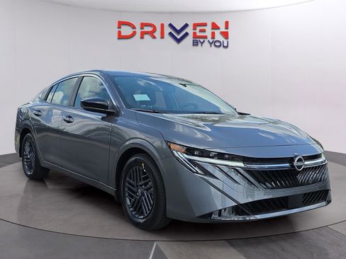 New 2026 Nissan Sentra SV w/ SV Convenience Package FWD image 7
